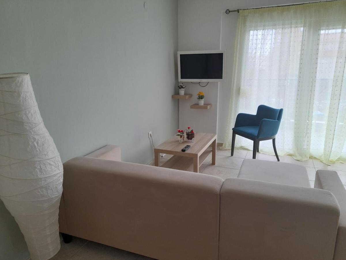 Dimos Sunny & Luxury Central House !!! Peraía Buitenkant foto