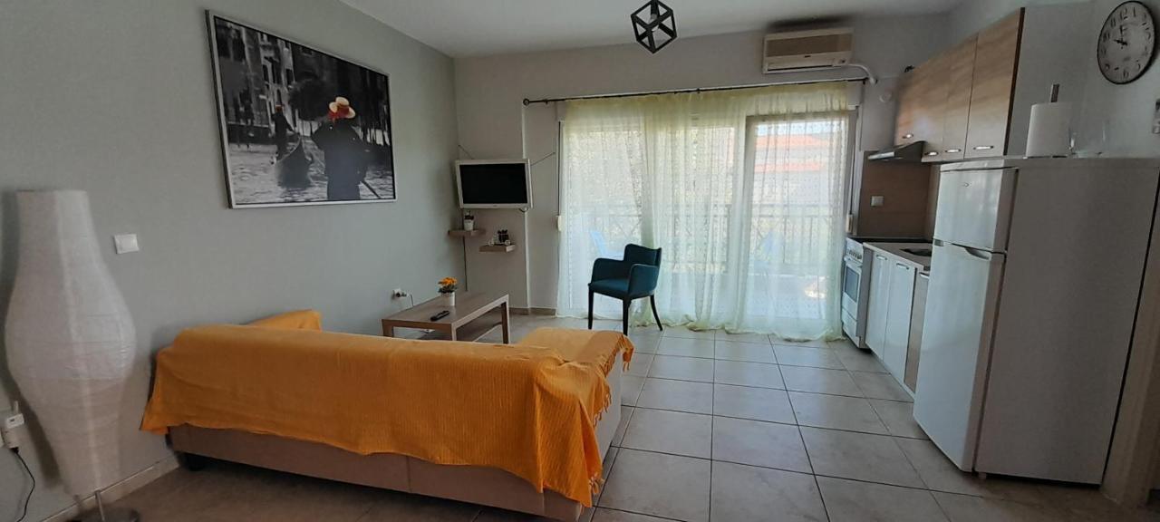 Dimos Sunny & Luxury Central House !!! Peraía Buitenkant foto